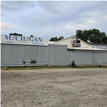 12 E Forest Ave, Ypsilanti, MI à louer - Photo du bâtiment - Image 3 de 4