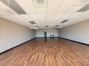 2230-2260 Fm-1092, Missouri City, TX for lease Interior Photo- Image 2 of 2