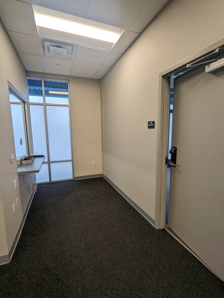 2780 W Picacho Ave, Las Cruces, NM à louer - Photo intérieure - Image 3 de 16