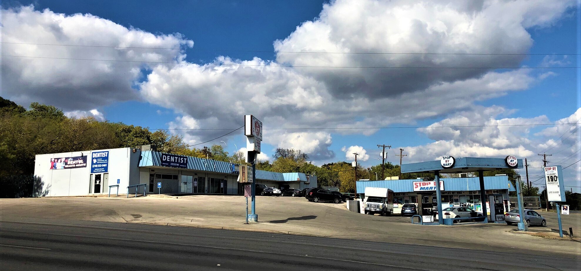 4711-4721 Pecan Valle Dr, San Antonio, TX for lease Building Photo- Image 1 of 4