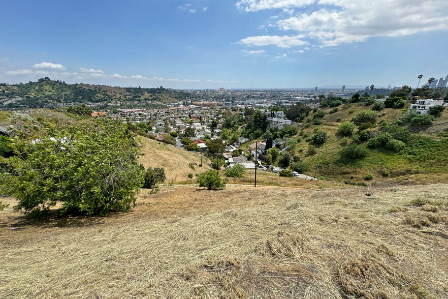 3624 Montalvo st, Los Angeles, CA for sale - Primary Photo - Image 1 of 12