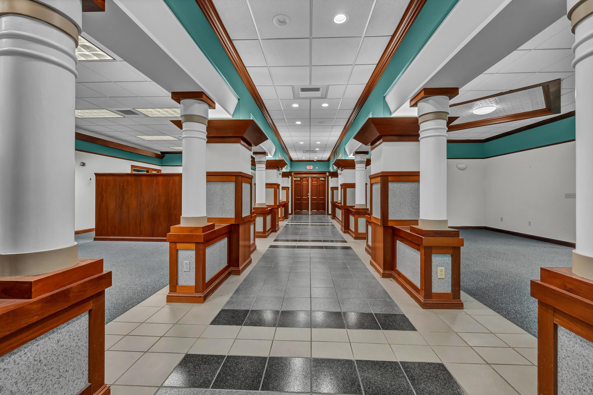 11 Mile Hill Rd, Newtown, CT à louer Photo intérieure- Image 1 de 26