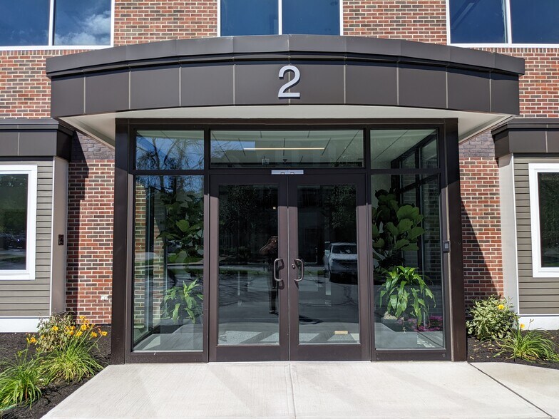 2 Lan Dr, Westford, MA à louer - Photo du bâtiment - Image 3 de 5