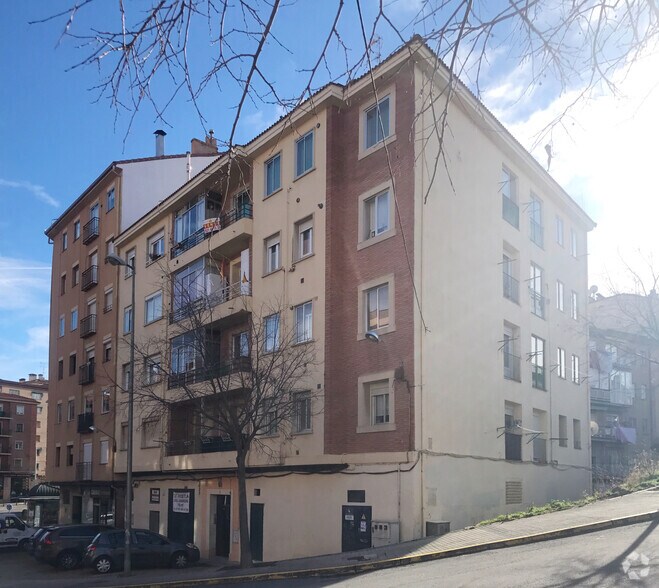 Calle de la Amapola, 3, Segovia, Segovia for lease - Primary Photo - Image 1 of 2