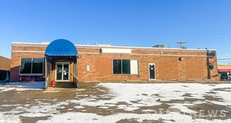 Plus de détails pour 6731-6735 Ames Rd, Parma, OH - Commerce de détail à louer