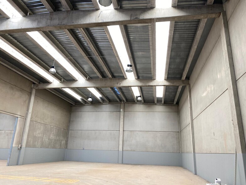Avinguda dels Fusters, 3, Riba-roja de Túria, Valencia for lease - Interior Photo - Image 2 of 26
