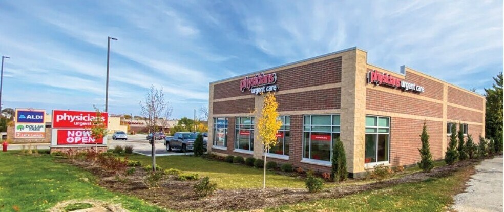 3111 S Chicago Ave, South Milwaukee, WI à louer - Photo principale - Image 1 de 4