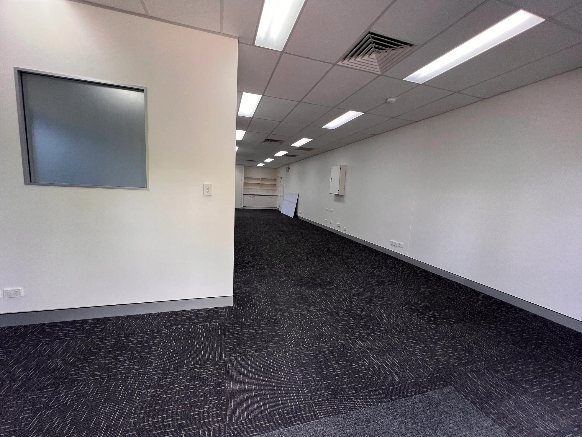 1343 Wynnum Rd, Tingalpa for lease Interior Photo- Image 1 of 9