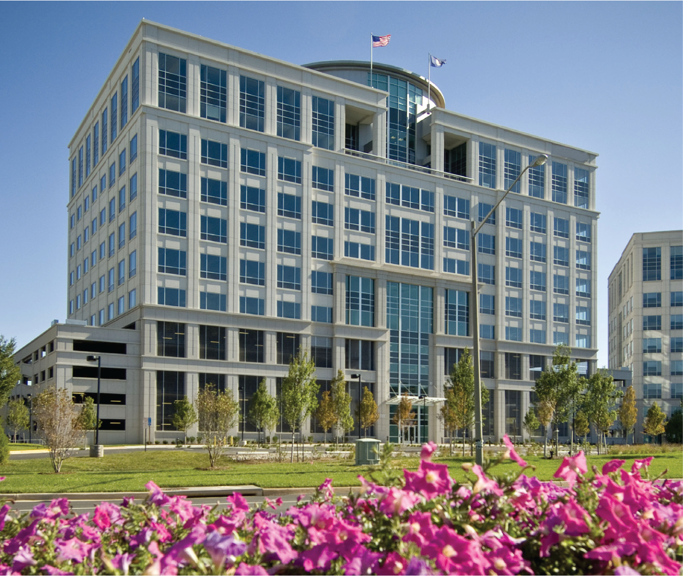 12930 Worldgate Dr, Herndon, VA for lease Building Photo- Image 1 of 10