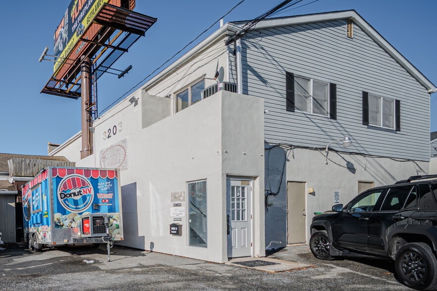 3201-3211 Concord Pike, Wilmington, DE for lease - Primary Photo - Image 1 of 22