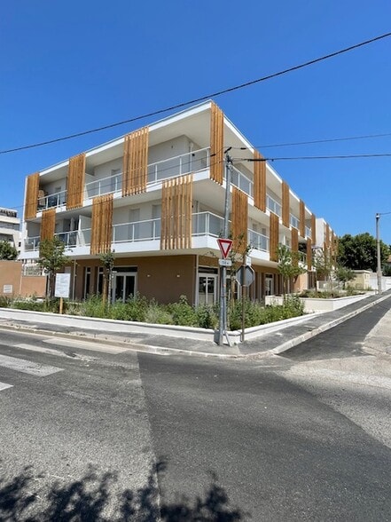 4 Rue Lamartine, Rognac à vendre - Photo du bâtiment - Image 2 de 4