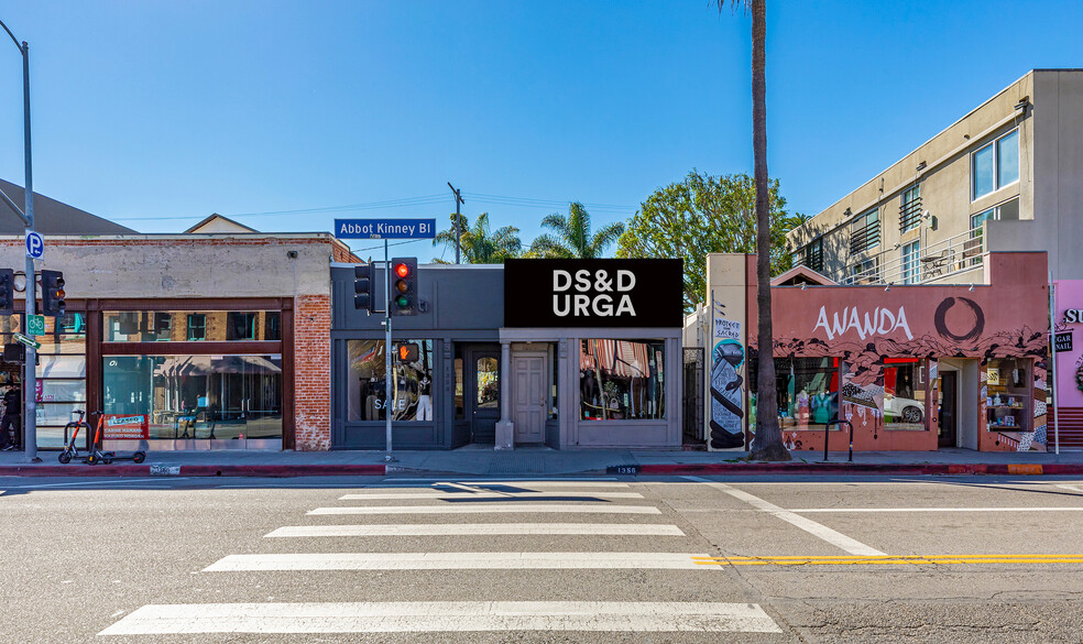 1354-1358 Abbot Kinney Blvd, Venice, CA à louer - Photo du bâtiment - Image 1 de 9