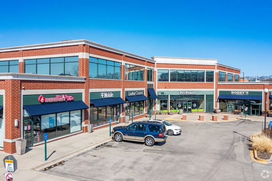 775 Waukegan Rd, Deerfield, IL à louer - Photo principale - Image 1 de 8