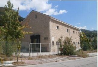 Plus de détails pour Calle de San Lorenzo Pi-VI, 3, Villablino - Industriel à vendre