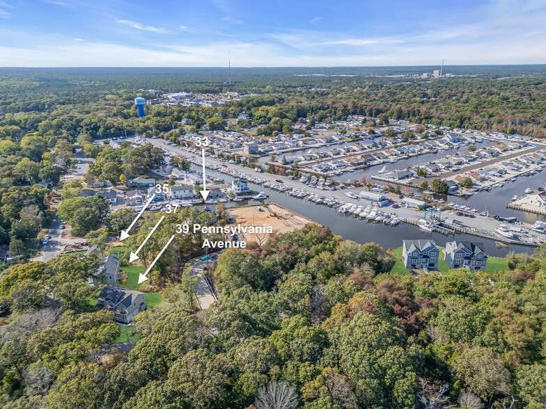 41 Pennsylvania Ave, Waretown, NJ à vendre - Photo du bâtiment - Image 2 de 33