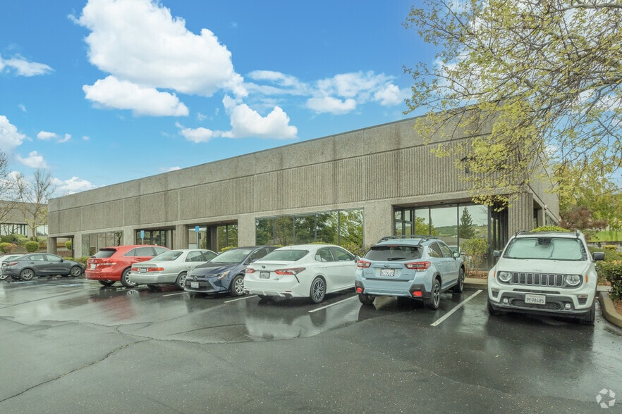 1102 Windfield Way, El Dorado Hills, CA for sale - Building Photo - Image 3 of 13