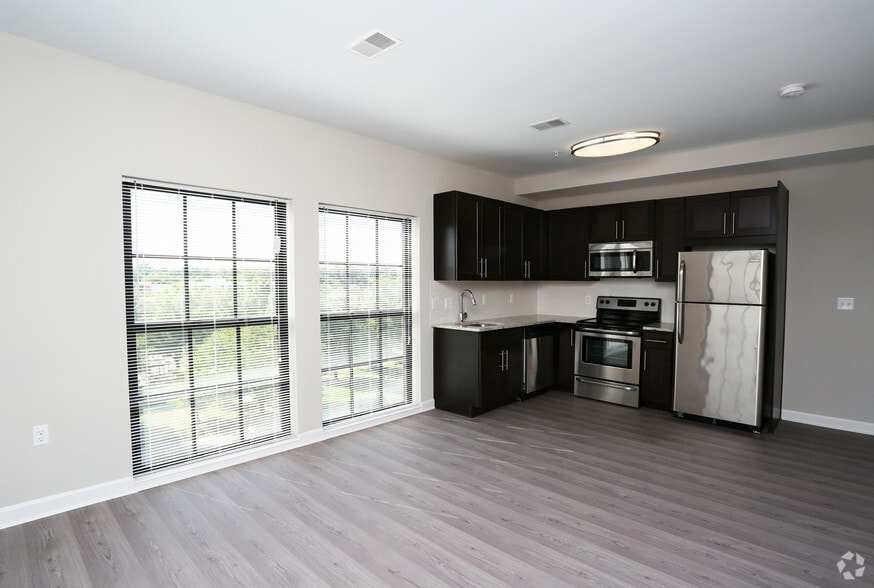 235-255 Carroll St NW, Washington, DC for lease - Interior Photo - Image 3 of 69