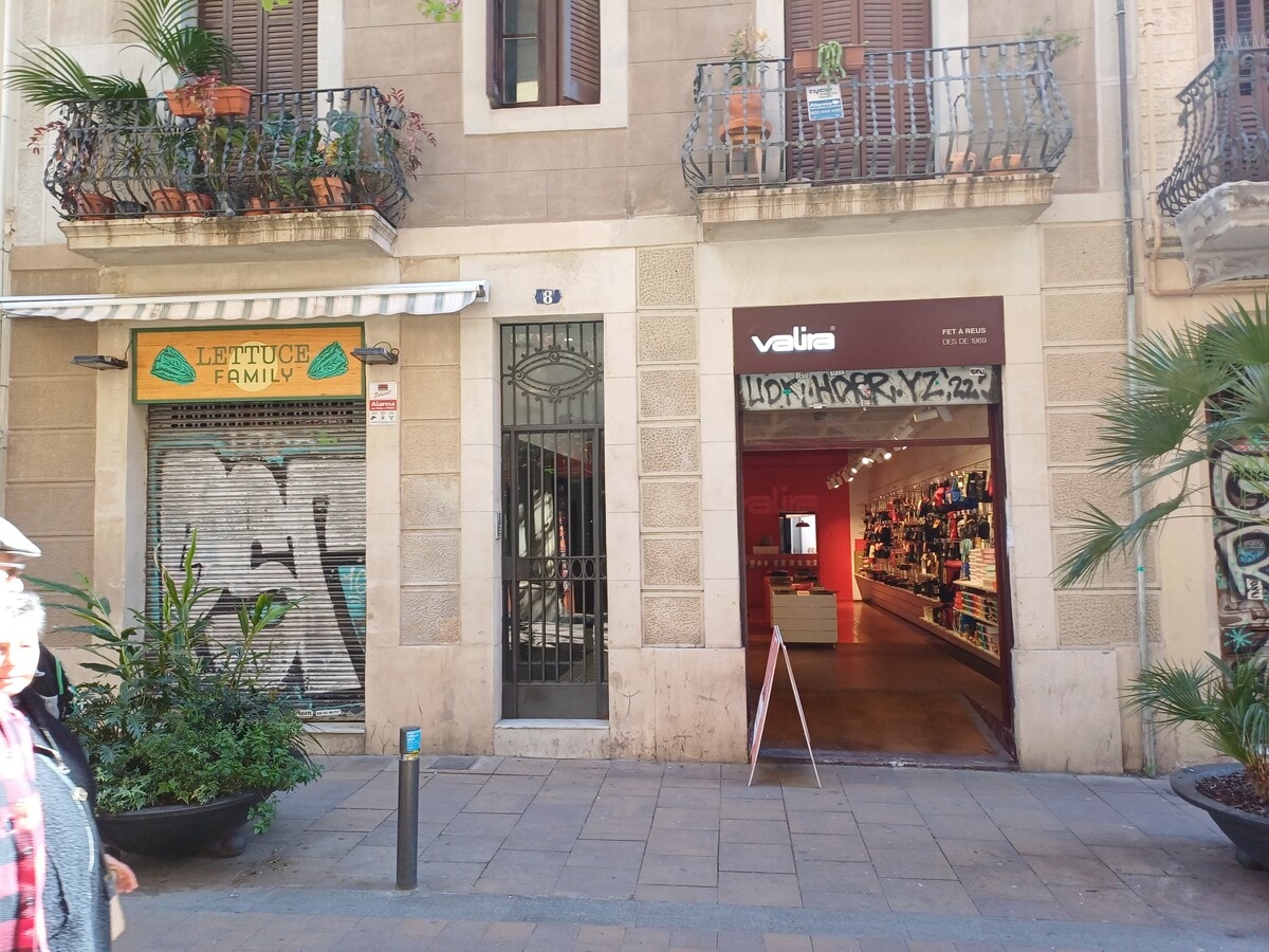 Carrer d'Astúries, 8, Barcelona, BAR 08012 - Unit - - - Interior Photo - Image 1 of 6
