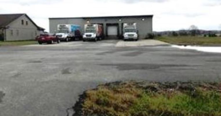 301 Heliport Loop Rd, Bridgeport, WV for sale - Building Photo - Image 1 of 1