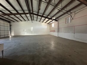 901 Eight Twenty Blvd, Fort Worth, TX à louer Photo intérieure- Image 1 de 3