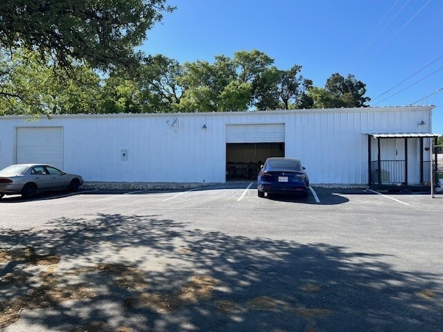 12405 W Highway 71, Bee Cave, TX à vendre - Photo du bâtiment - Image 3 de 6