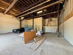 58 Pulaski St, Peabody, MA for lease Interior Photo- Image 2 of 5