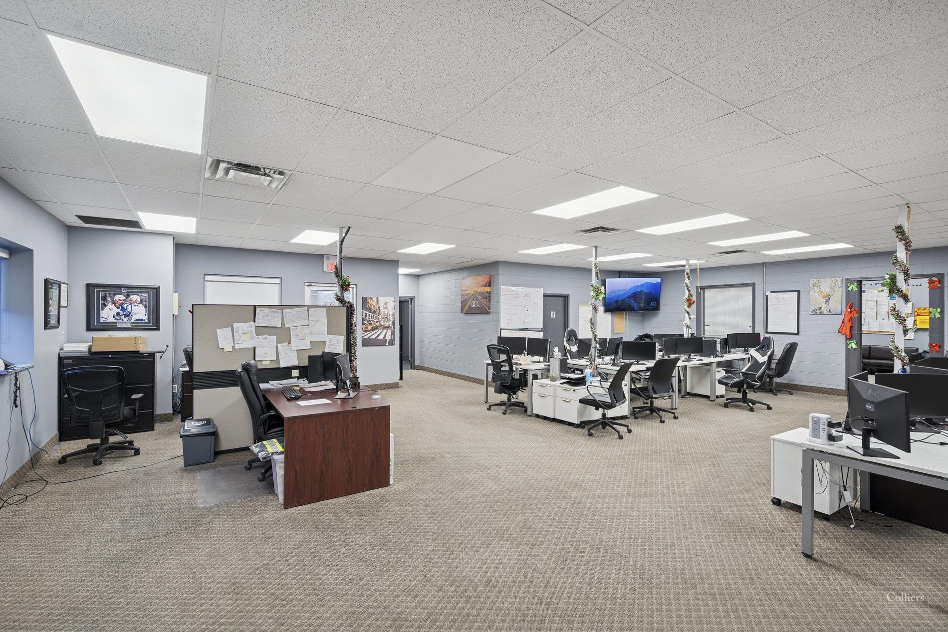 5425 Dixie Rd, Mississauga, ON for lease Interior Photo- Image 1 of 3