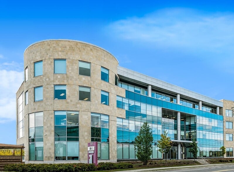 1150 Cyrville Rd, Ottawa, ON for lease - Building Photo - Image 2 of 10