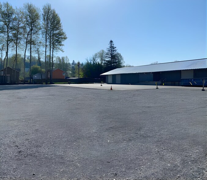 760 N Central Ave, Kent, WA à louer - Photo du bâtiment - Image 2 de 5