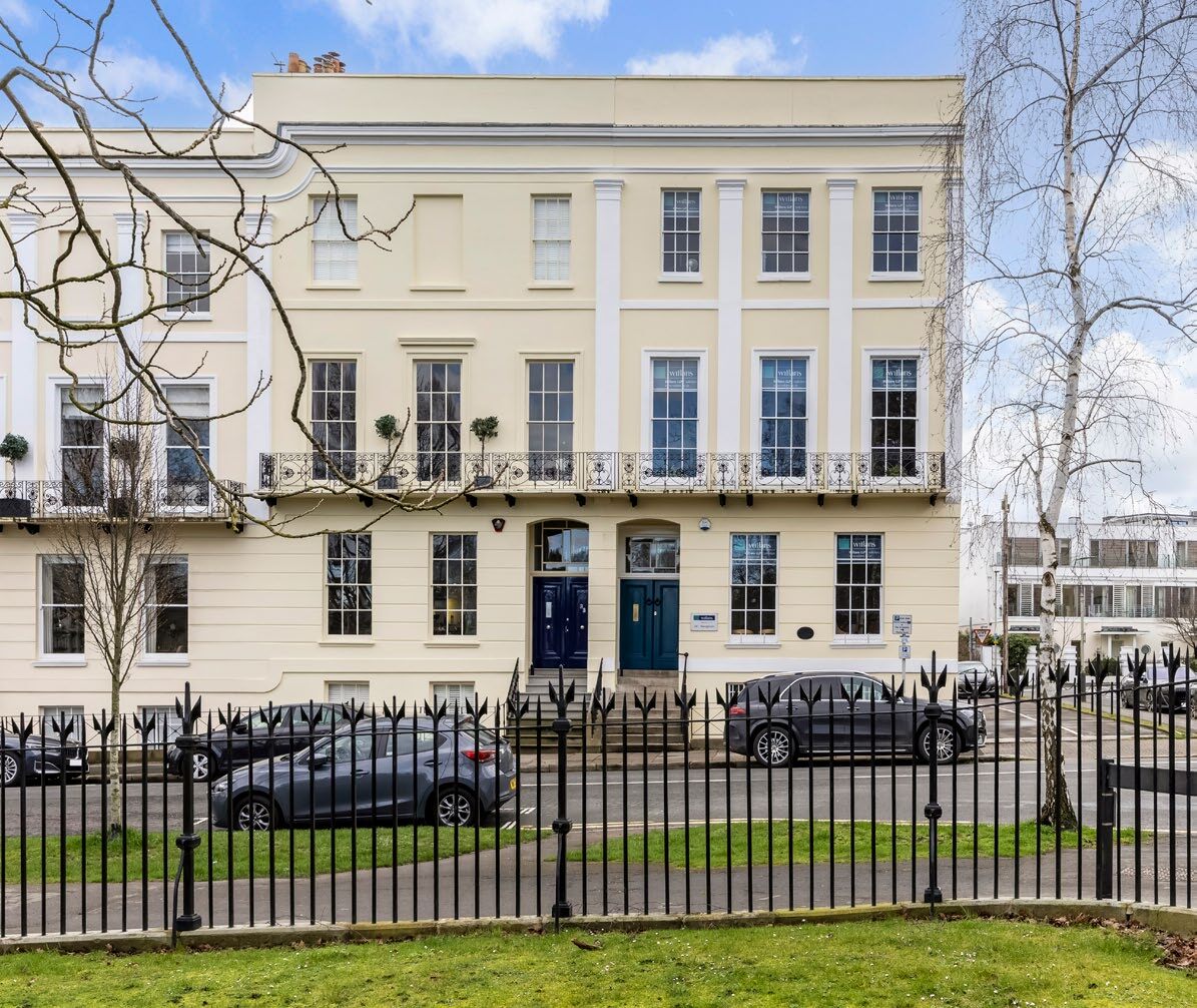 34 Imperial Sq, Cheltenham for sale Primary Photo- Image 1 of 5