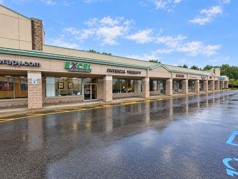1009 MacArthur Blvd, Mahwah, NJ for lease - Building Photo - Image 2 of 10