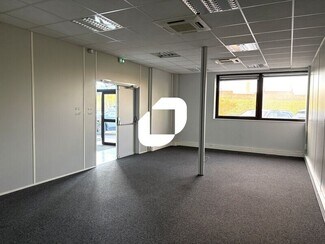 Plus de détails pour Rue Des Brosses, Villeurbanne - Bureau à louer