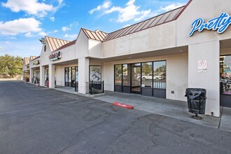 503-575 W Bardsley Ave, Tulare, CA for lease Building Photo- Image 2 of 22