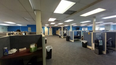 6245 N Powerline Rd, Fort Lauderdale, FL à louer Photo intérieure- Image 1 de 7