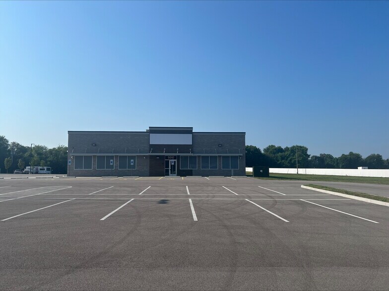 5510 N Belt W, Belleville, IL à vendre - Photo du bâtiment - Image 2 de 2