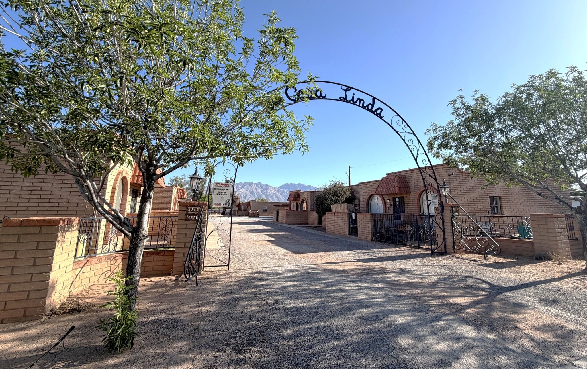 4211-4219 E Lee St, Tucson, AZ for sale Primary Photo- Image 1 of 17