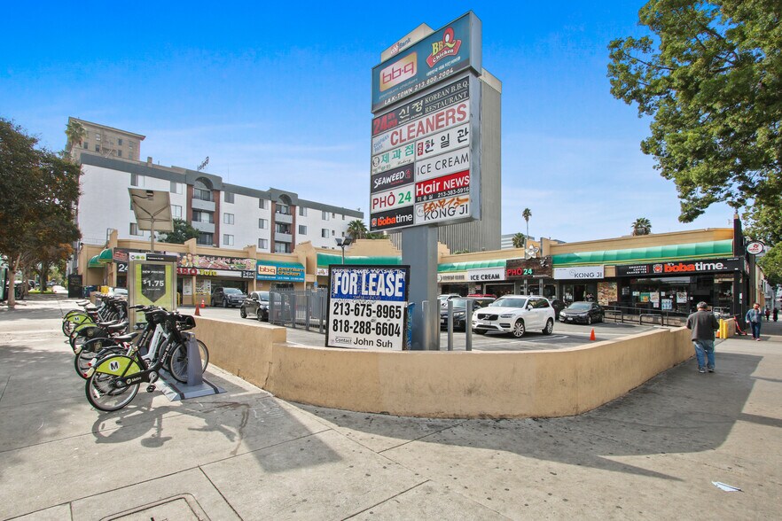 3450 W 6th St, Los Angeles, CA à louer - Photo du bâtiment - Image 3 de 6
