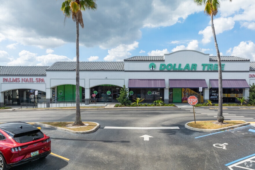 11217 US Highway 1, North Palm Beach, FL for lease - Building Photo - Image 2 of 7