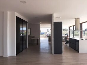 14 Za Du Bas Taulet, Pélissanne à louer Photo intérieure- Image 1 de 7