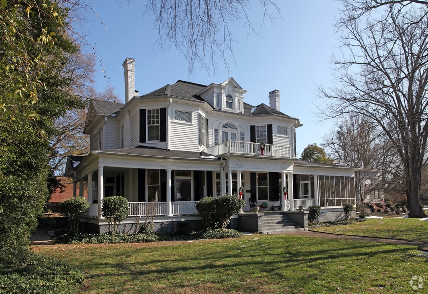 331 S Washington St, Shelby, NC for lease - Building Photo - Image 3 of 14