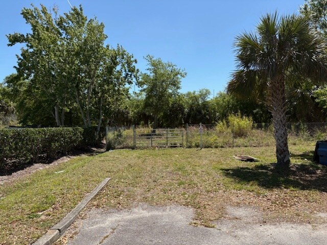 1264 SE Malabar Rd, Palm Bay, FL à vendre - Autre - Image 3 de 5