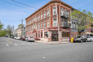 124 William St, Perth Amboy NJ - Services immobiliers commerciaux