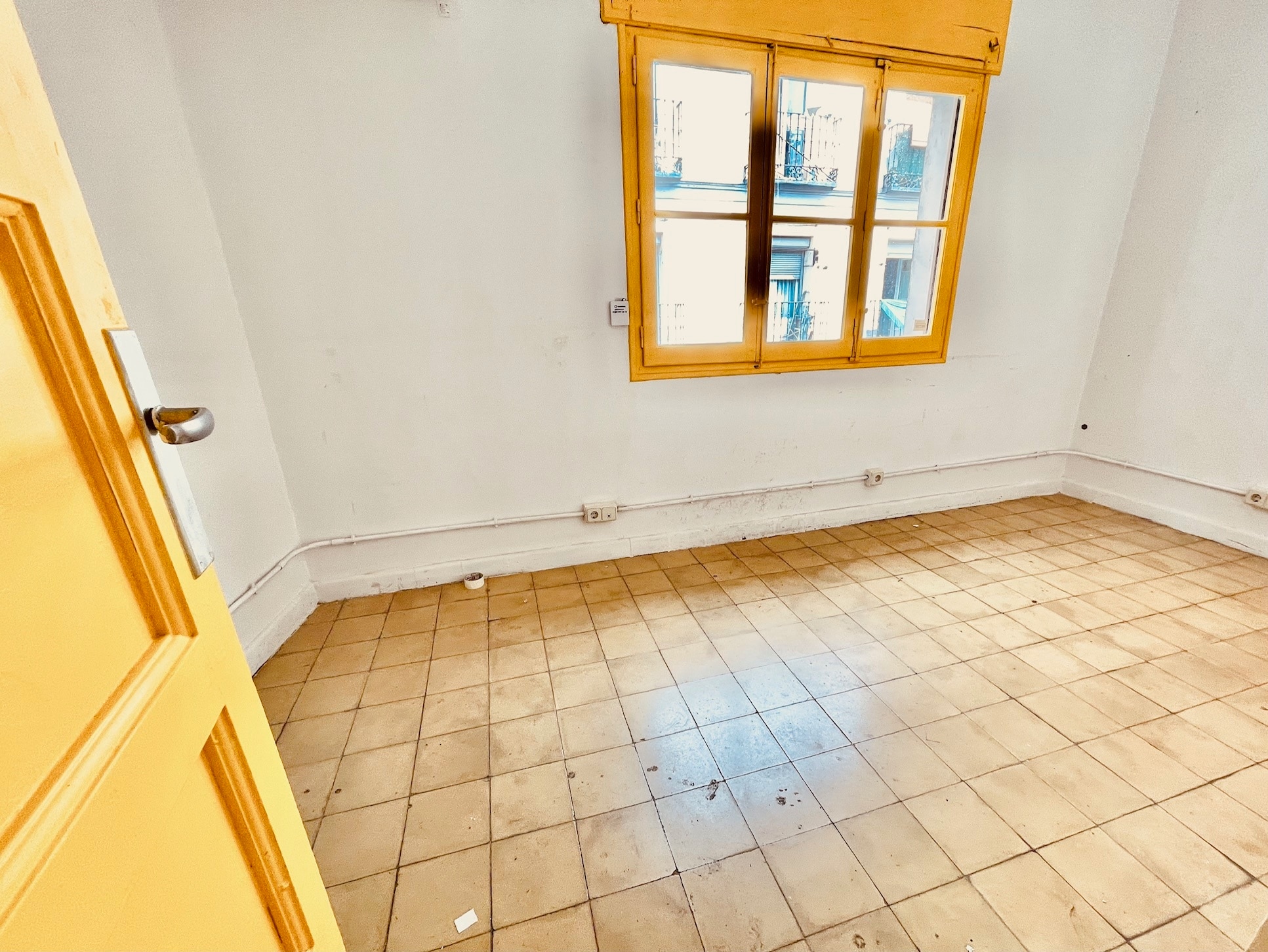 Calle del Carnero, 1, Madrid, Madrid for lease Interior Photo- Image 1 of 14