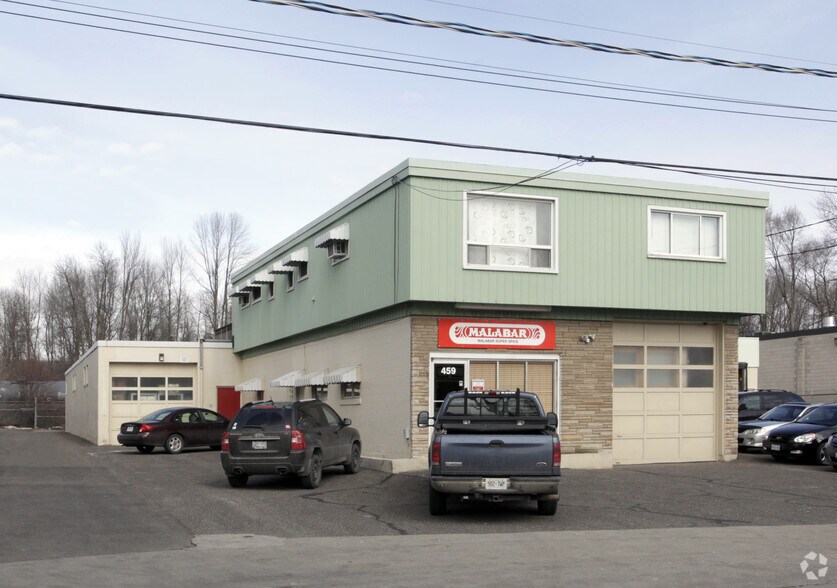 459 Enfield Rd, Burlington, ON à vendre - Photo principale - Image 1 de 2