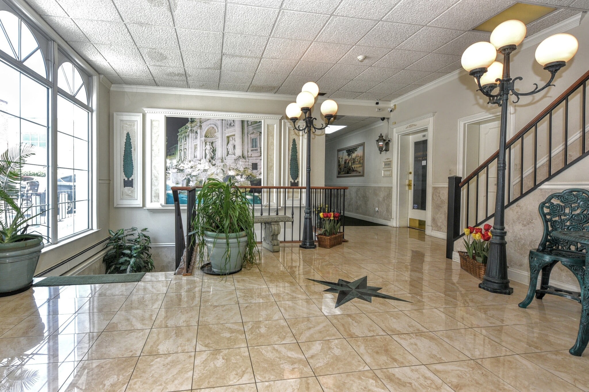 354 State St, Hackensack, NJ for sale Interior Photo- Image 1 of 8