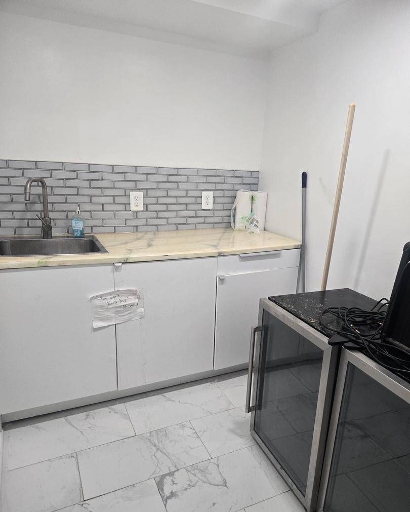 429 N Eutaw St, Baltimore, MD for lease Interior Photo- Image 1 of 5