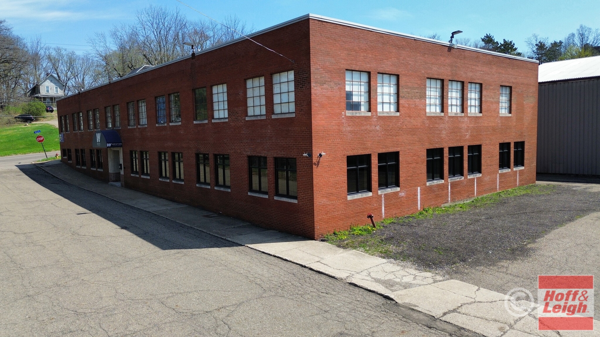 295 Wetmore Ave SE, Massillon, OH for lease Primary Photo- Image 1 of 9