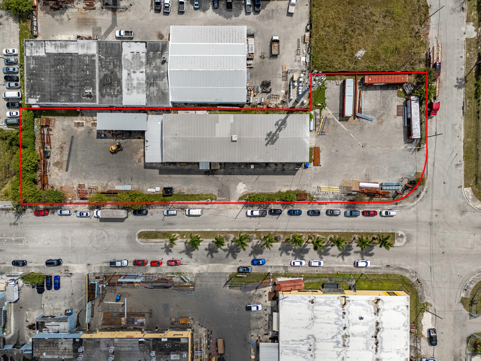 2250 NW 77th Ter, Miami, FL for lease Primary Photo- Image 1 of 26