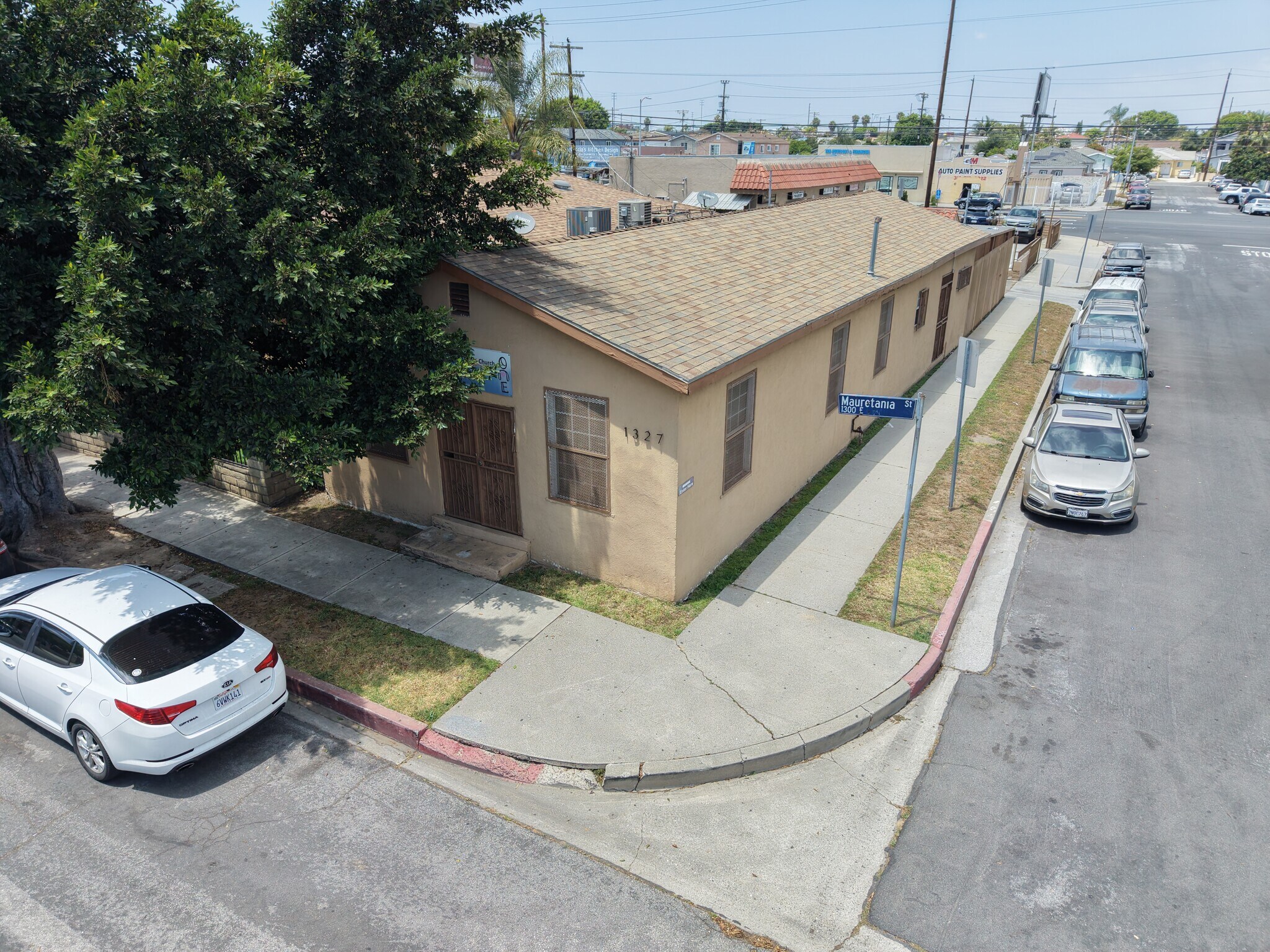 1327 E Mauretania St, Wilmington, CA à vendre Photo du bâtiment- Image 1 de 43