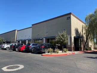 Plus de détails pour 219 S William Dillard Dr, Gilbert, AZ - Local d'activités à louer